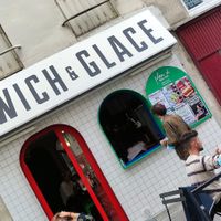 facade at Plan D - DWICH & Glace in Paris