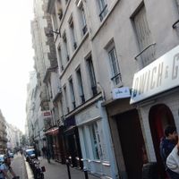 Ouside at Plan D - DWICH & Glace in Paris