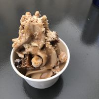 Paris Brest sundae  at Plan D - DWICH & Glace in Paris