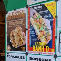 2 of the offered sandwiches - seems like they occassionally change the menu at Plan D - DWICH & Glace in Paris