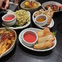 Man kann sich verschiedene Gerichte in kleineren Portionen bestellen und dann teilen. at Citta in Hamburg