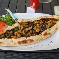 Pide at Ela Restaurant in Kempen