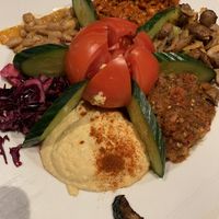 Vegan starter plate for two at Ela Restaurant in Kempen