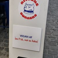 Vegan vibes at Kitsune Burgers in Brussels