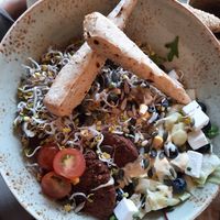 Veganer Vielerlei Salat at Hans im Glück in Kiel