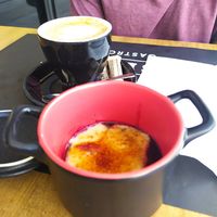 Postre de frutos rojos at Els del Mig in Olot