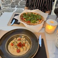 Meals  at Mother Earth in Mykonos