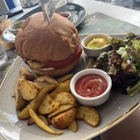 Vegan burger   at Mother Earth in Mykonos