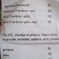 Carta promocional con precios at Punto y Come in Huatulco