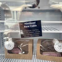   at JUICE 1 in Glarus