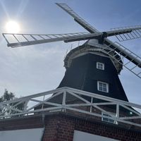 Gutbürgerliches Restaurant mit Innen- und Außenplätzen at Klützer Mühle in Kluetz