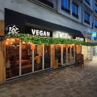  at Lôc Vegan in Mainz