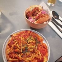 Pizza and jackfruit sandwich at Rozey in Delft