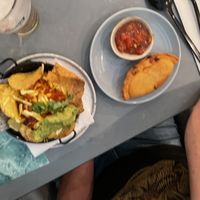 Empenada en tortillachips at Rozey in Delft