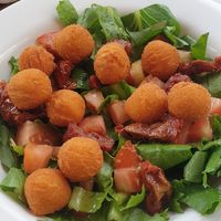 Croquette Salad at Breaghetti Itaewon in Seoul