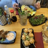 Vorspeise Golden cubes, wantans und Mangosalat   at Chay Vegan Asian Kitchen in Hamburg