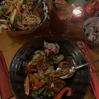 Vorne Nr. 16, Hinten Nr. 19 mit Rosen & Guaven Limonade. (Rose ist zu empfehlen)  at Chay Vegan Asian Kitchen in Hamburg