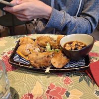 Buddha Roll - knusprige Frühlingsrolle gefüllt mit Tofu, Glasnudeln , Morcheln , Gemüse und dazu Limetten-Soja-Dip at Chay Vegan Asian Kitchen in Hamburg