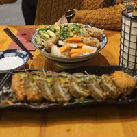 Spring bowl and 1 of the crunchy rolls at Chay Vegan Asian Kitchen in Hamburg