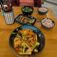 Wonton soup, samosas, lemon grass rainbow at Chay Vegan Asian Kitchen in Hamburg
