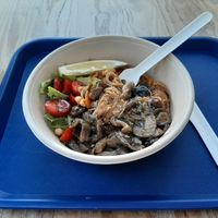 Pad Thai Bowl at Cala Vegana in Menorca