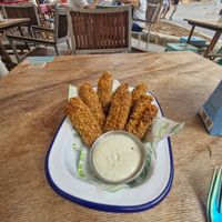 Crispy vegan chicken at Cala Vegana in Menorca
