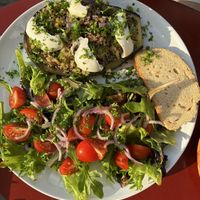 Gevulde aubergine   at Broccolis in Spaarndam