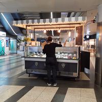 Exterior at Gelateria Leonardo - Hauptbahnhof in Zurich
