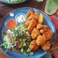 Blumenkohl Wings & Kartoffelspalten at Pfannenzauber in Aachen