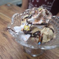 Seasonal dessert: Peanut-chocolate lentil ice cream (July 2025)  at Pfannenzauber in Aachen