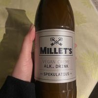 I purchased a bottle of this spekulatius drink (tastes like egg nog with gingerbread spices). Alcoholic. Tastes great. There are three flavors - plain, “egg” nog and spekulatiu at BABA Handmade Cafe in Leipzig