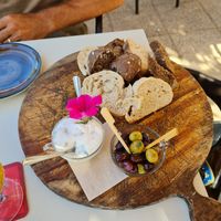 Vegan aioli at Organic in Mallorca