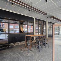 Front at De Garage in Kortrijk