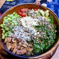 Large bowl with wakame, tofu, edamame, ... at Moana Pokebowls in Bruges