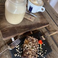 Iced coffee, cafe de leche and a Tiffin at Esquina in Lanzarote