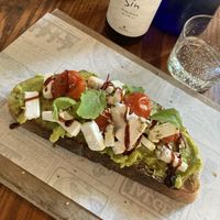 Avocado Sandwich mit veganem Feta Käse  at Esquina in Lanzarote