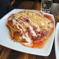 Food Hella Good,a must try at Mo' Brunch + Brews in Houston