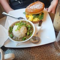  at Mo' Brunch + Brews in Houston