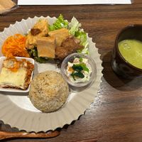 One plate   at Yasai Cafe Kukuri in Tokyo