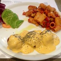 Avocado / Chickpea balls with carrots and nutritional yeast sauce / pasta with celery, carrots, onions, aubergine and tomatoes  at Brac Libreria di Arte Contemporanea in Florence