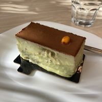 Pâtisserie matcha-argousier-chocolat  at Pâtisserie Zébulon in Montreal
