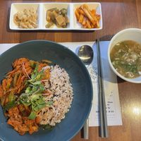 Order this!     at Mothers Table in Seoul