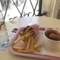 Nuggets and fries (and good view to people-watch)  at Naked Burger - 6ème in Paris