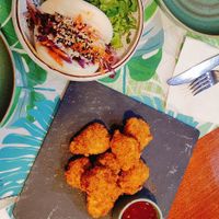 Bao de Seitan y crujientes de setas at Santo Seitan in Sao Miguel