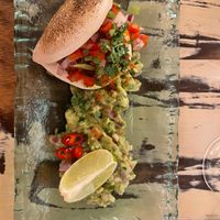 
Pan bao relleno de jackfruit, guacamole, pico de gallo, lima, cilantro y chile  at La Mujer de Verde in Mallorca