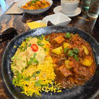 Mezze Platter with seitan stew and cauliflower satay at La Mujer de Verde in Mallorca