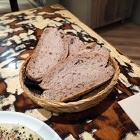 Pan de nueces at La Mujer de Verde in Mallorca