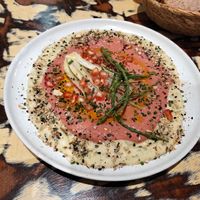 Hummus de alubias blancas y remolacha at La Mujer de Verde in Mallorca