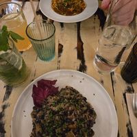 Farfalle und Schwarzer Reis mit Pilzen at La Mujer de Verde in Mallorca
