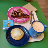  at Kitsch Café in Epernay